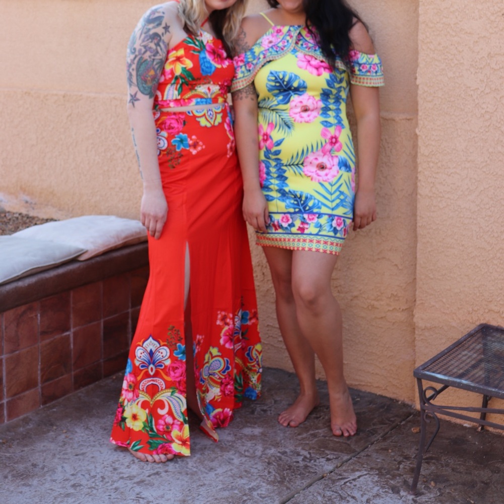 Orange 🍊 Skirt Set - Picture 2 of 4